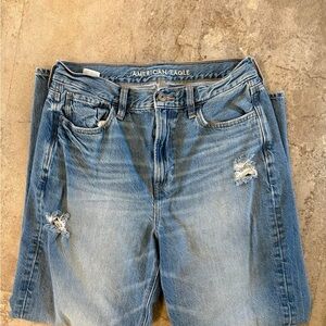 American Eagle Mom Jeans